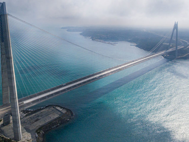 Yavuz Sultan Selim Brücke Istanbul